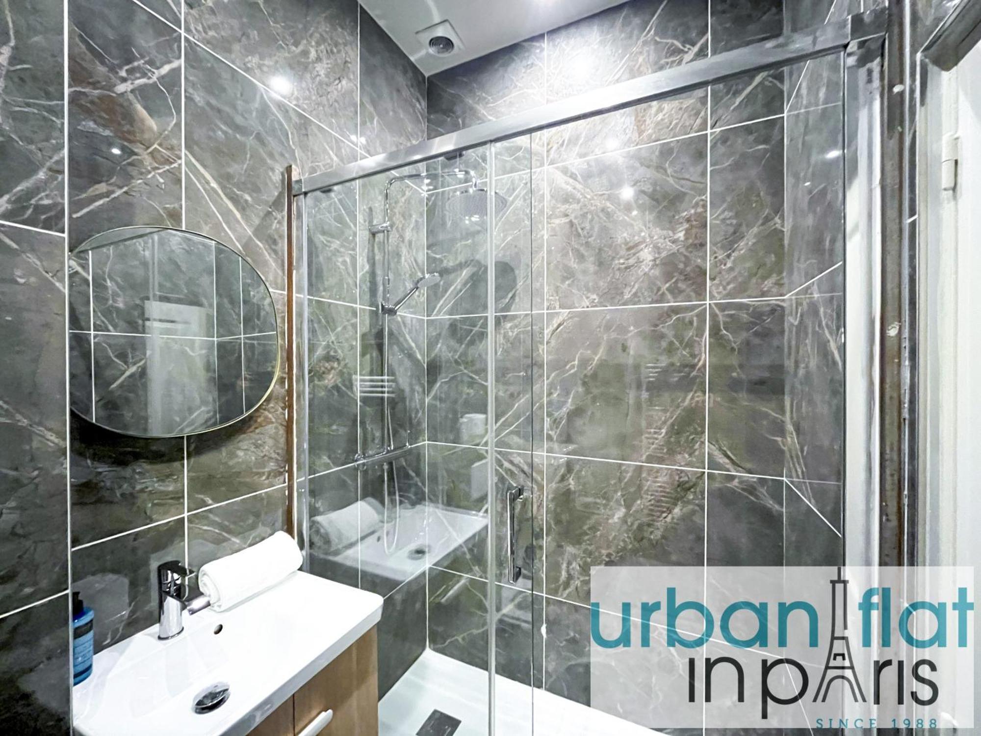 Urban Flat 63 - Beautiful 3 Bedroom Flat Champs-Elysees 巴黎 外观 照片
